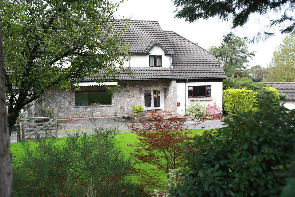 Ewenny Farm Guest House Bridgend  Buitenkant foto