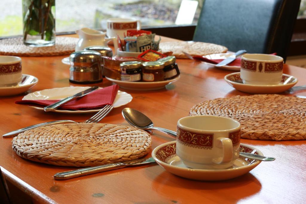 Ewenny Farm Guest House Bridgend  Buitenkant foto
